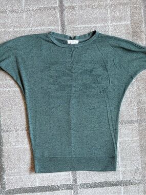 Hippie Rose Heather Green Comfy shirt Aztec print dolman short sleeve size small